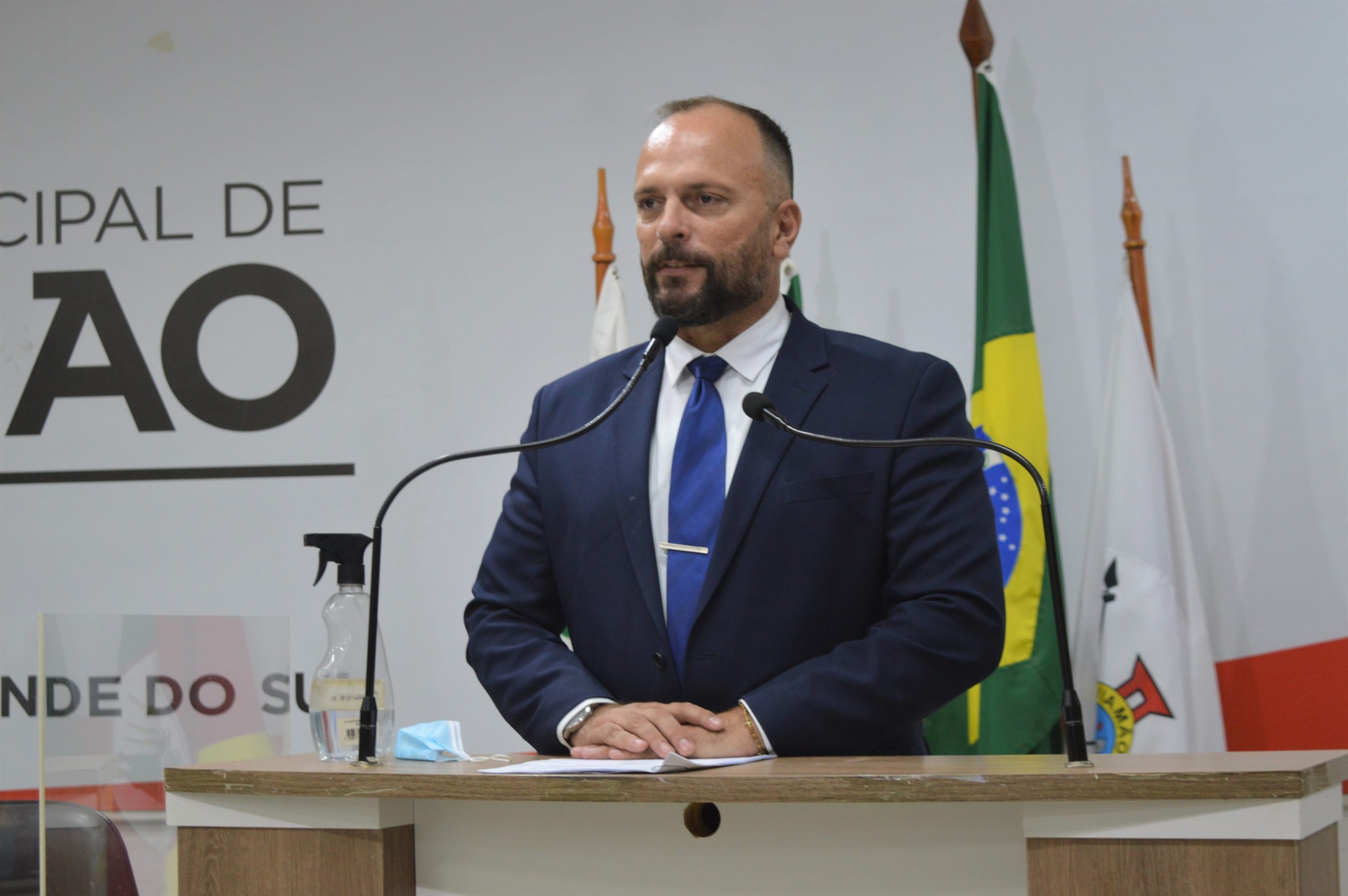 Vereador Fabrício pede linhas escolares municipais no transporte coletivo da cidade
